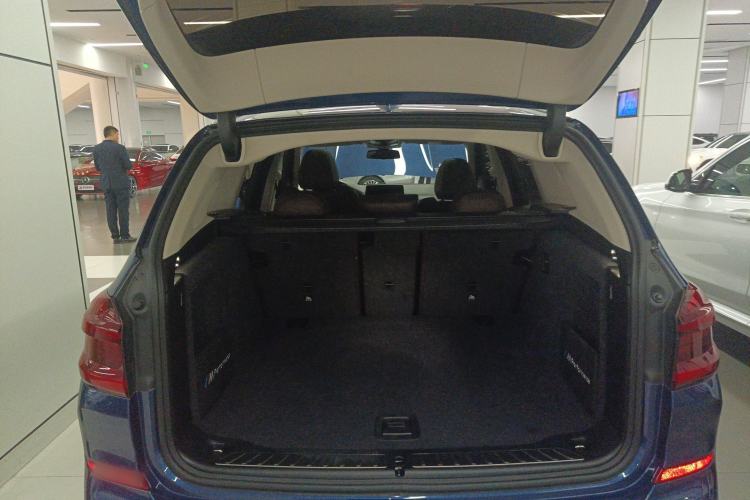 Used BMW X3 2020 xDrive30i Luxury Model with M Sport Package
