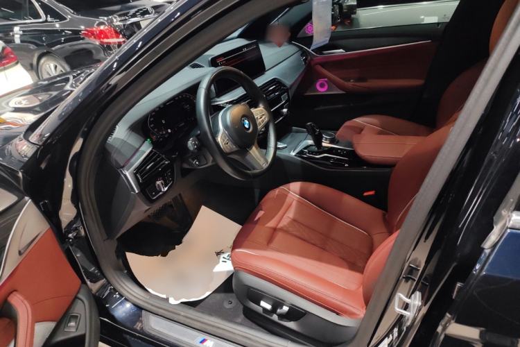 Used BMW 5 Series 2023 530Li Leading Model M Sport Package
