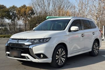 Used Mitsubishi Outlander 2021 2.4L 4x4 Zhi Xiang Edition 7 Seats