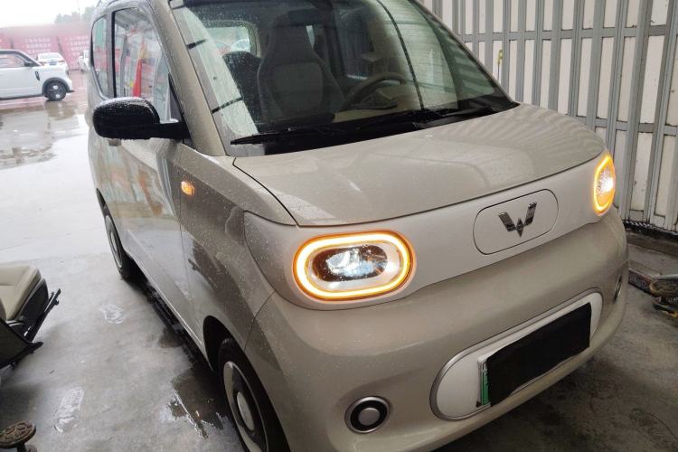 Used Wuling Hongguang MINIEV 2024 3rd Generation 215km Youth Edition
