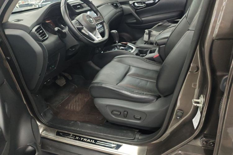 Used Nissan X-Trail 2019 2.0L CVT Smart Connect Comfort Edition 2WD
