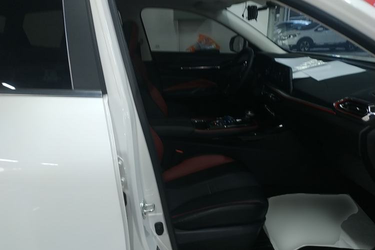 Used Oshan X5 2021 Revised Version 1.5T DCT Luxury Edition