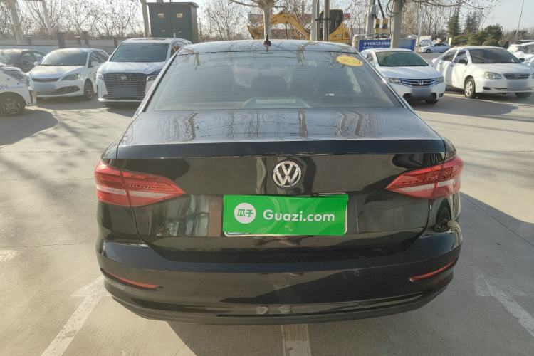 Used Volkswagen Lavida 2019 1.5L Automatic Fashion Edition China VI
