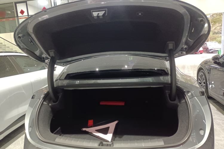 Used Zeekr 007 2024 Four-Wheel Drive Version 75 kWh
