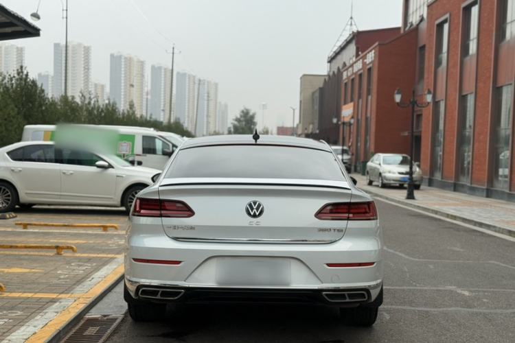 Used Volkswagen FAW-Volkswagen CC 2021 380TSI Striking Edition
