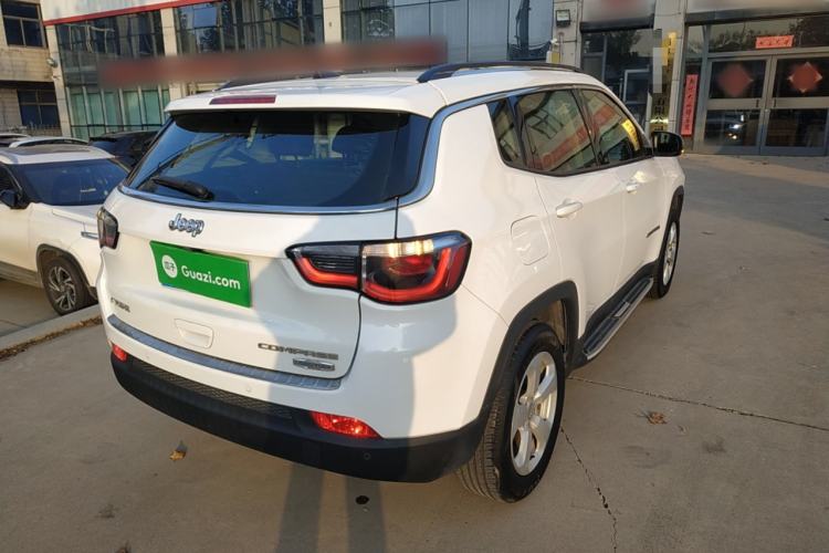 Used  Compass 2017 200T Automatic Family Edition
