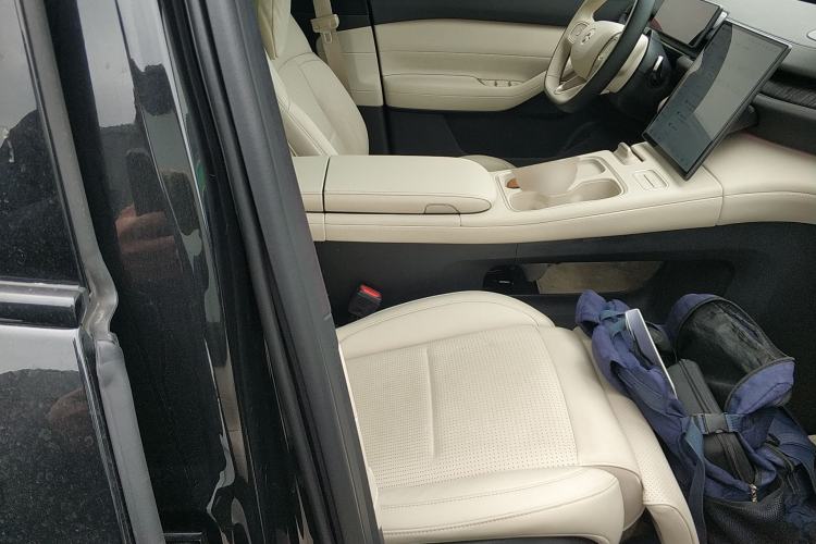 Used Nio ES6 2024 75 kWh