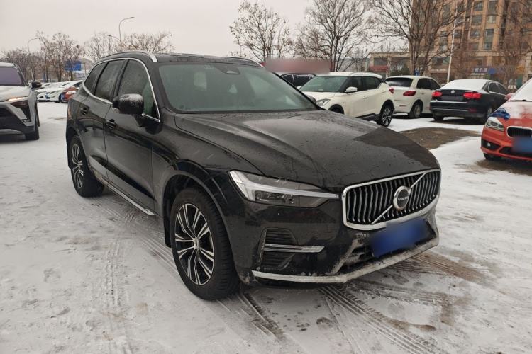 Used Volvo XC60 2022 B5 4x4 Smart Luxury Edition
