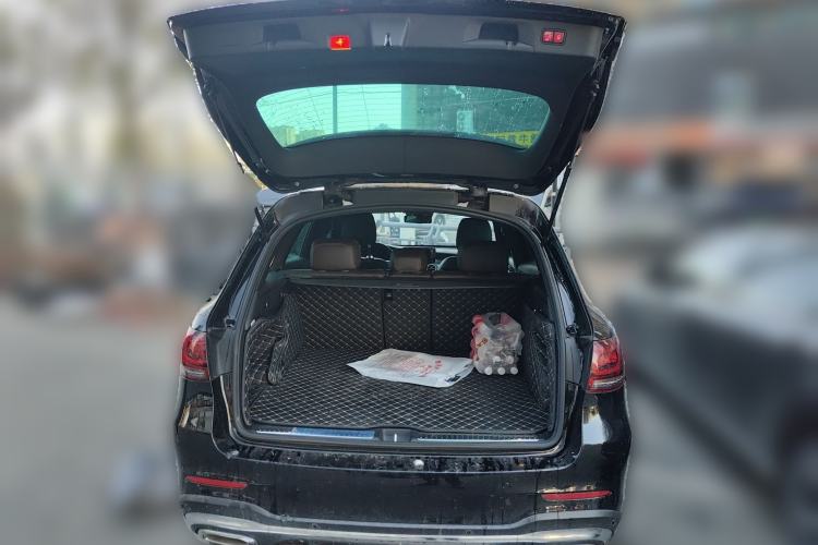 Used Mercedes-Benz GLC 2020 Facelift GLC 300 L 4MATIC Dynamic Edition
