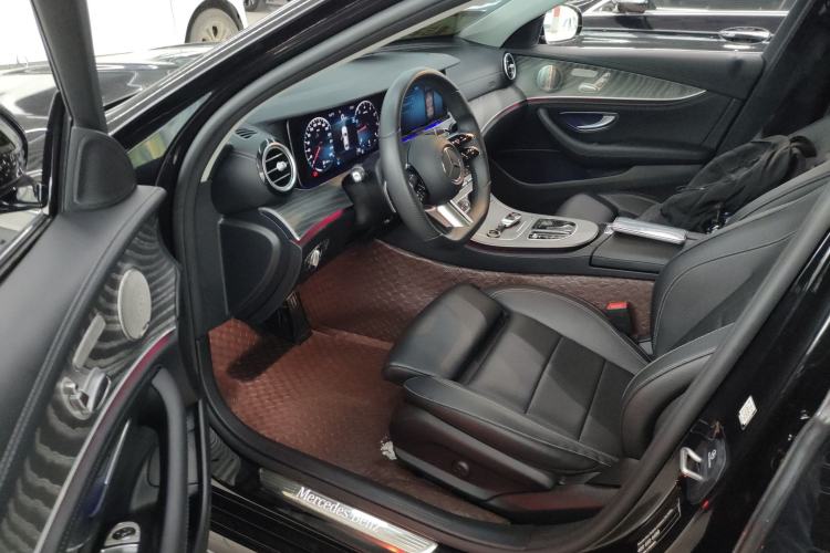 Used Mercedes-Benz E-Class 2022 Second Facelift E 300 L Sport Luxury Edition
