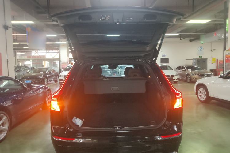 Used Volvo XC60 2021 T5 4x4 Smart Luxury Edition
