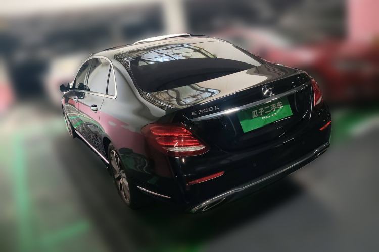 Used Mercedes-Benz E-Class 2018 Facelift E 300 L Luxury Edition
