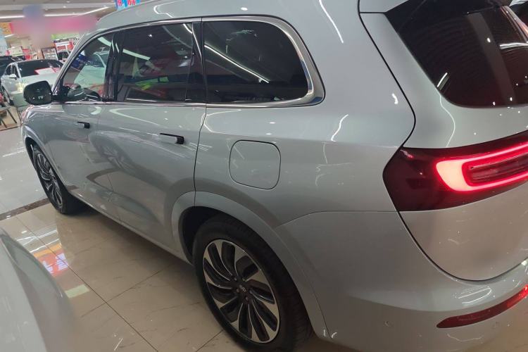 Used Hima AITO M7 2024 1.5T Rear-Drive Plus Version 5 Seats
