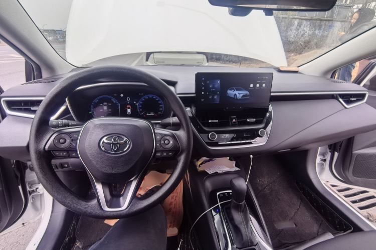 Used Toyota Levin 2024 Smart Electric Hybrid Dual-Engine 1.8L Luxury Edition
