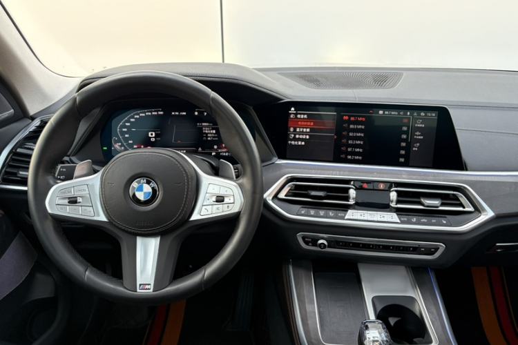 Used BMW X5 2022 Restyled xDrive 30Li Luxury Version M Sport Package