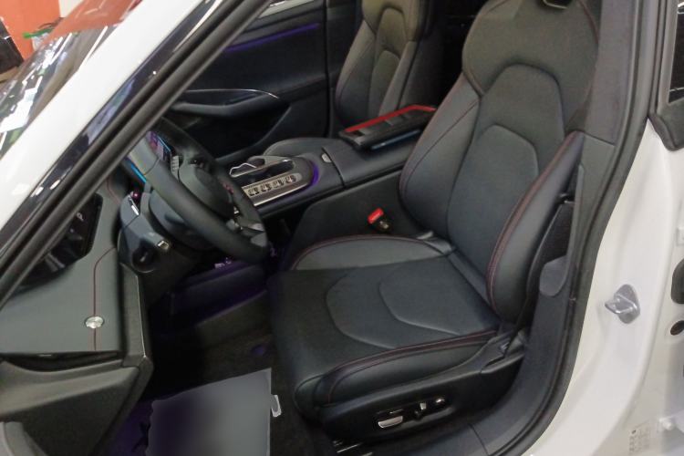 Used  SU7 2024 Four-Wheel Drive Ultra-Long Range Advanced Intelligent Driving Max Edition