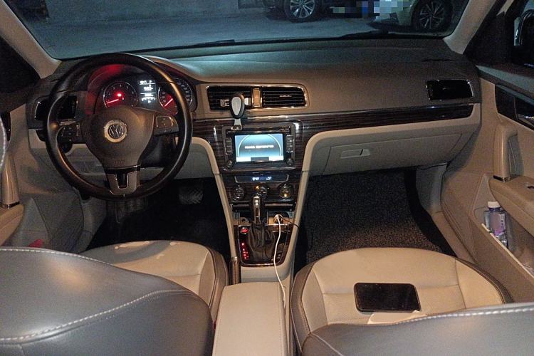 Used Volkswagen Gran Lavida 2013 1.6L Automatic Luxury Model
