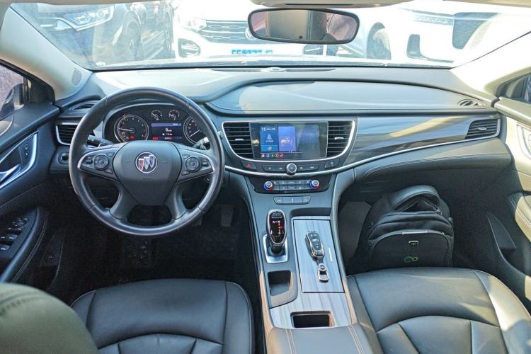 Used Buick LaCrosse 2022 652T Luxury Version
