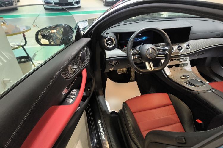 Used Mercedes-Benz E-Class 2021 Facelift E 260 Coupe
