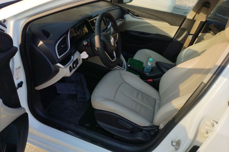 Used Buick GT 2019 15T Dual-Clutch Connected Elite Model China VI
