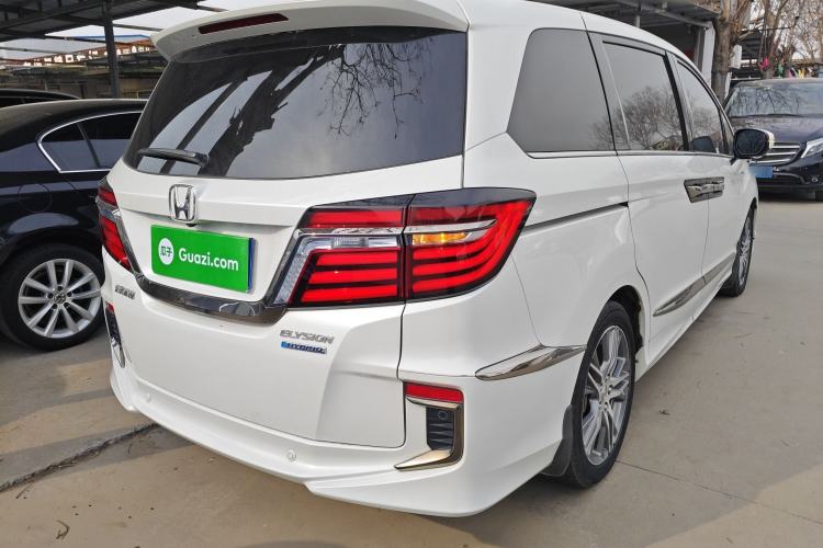 Used Honda Elysion 2019 2.0L Hybrid Luxury Edition
