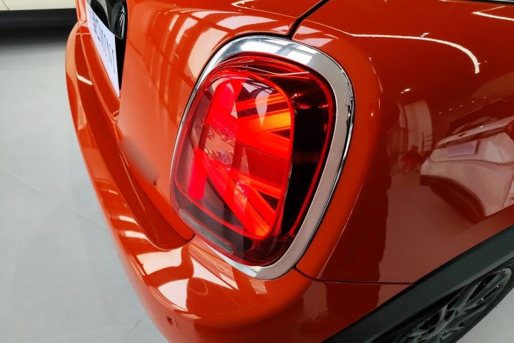 Used MINI MINI 2018 1.5T COOPER Classic Edition Five-Door Version
