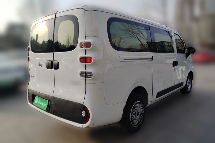 Used SAIC MAXUS Dana V1 2024 V1 Short Wheelbase Low-Roof Multi-Function Version (51 kWh)