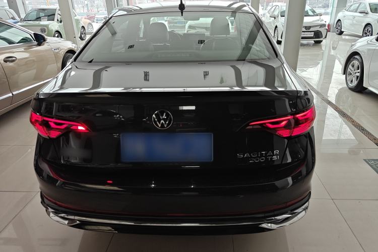 Used Volkswagen Sagitar 2023 200TSI DSG Excellence Edition
