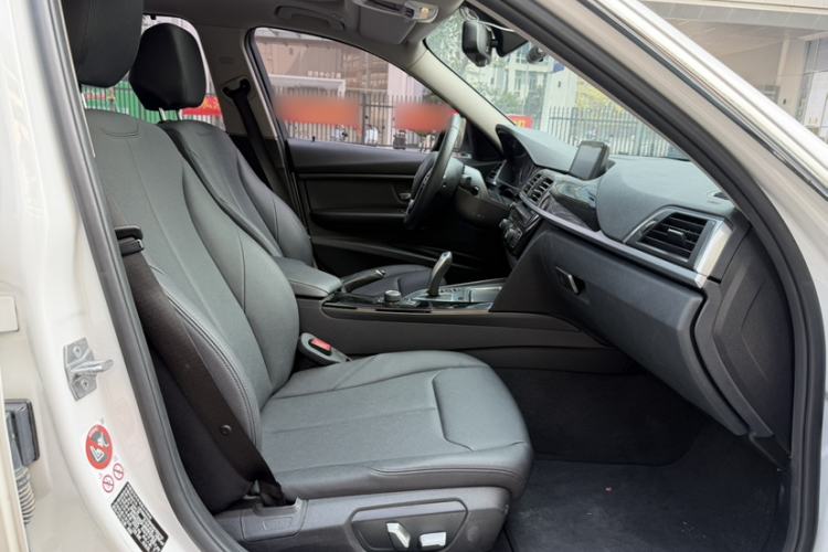 Used BMW 3 Series 2017 320Li Fashion Model