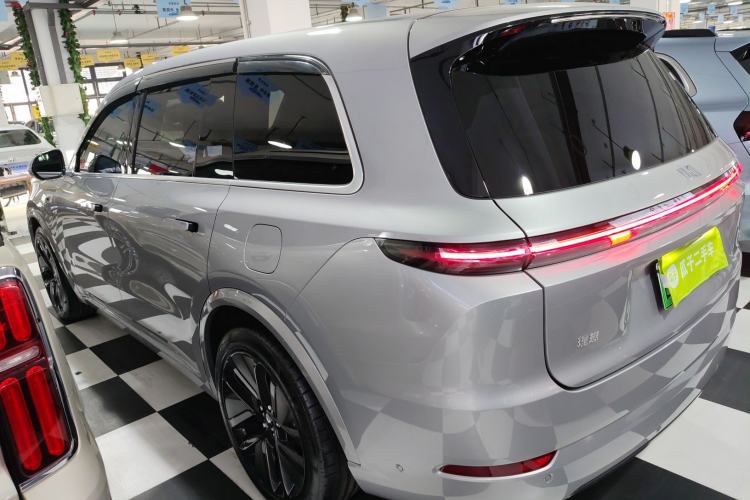 Used Li Auto L9 2022 Max model
