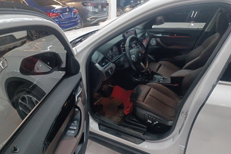 Used BMW X1 2021 Restyled sDrive25Li Leading Edition
