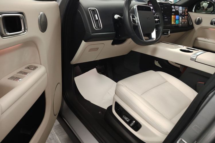 Used Li Auto L9 2023 Pro Model
