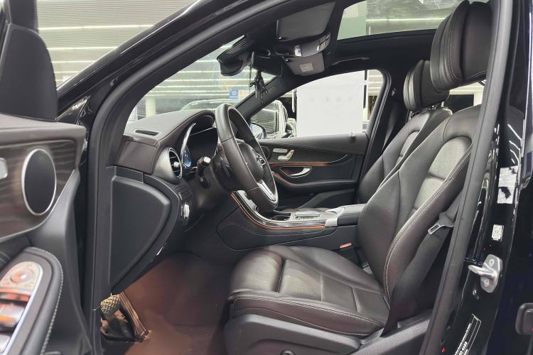 Used Mercedes-Benz GLC 2020 GLC 300 L 4MATIC Dynamic Edition
