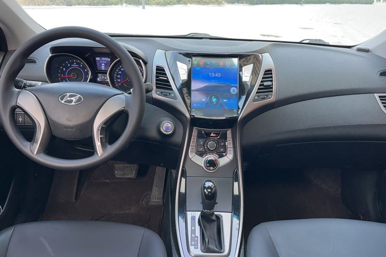 Used Hyundai Elantra 2013 1.6L Automatic Leading Model