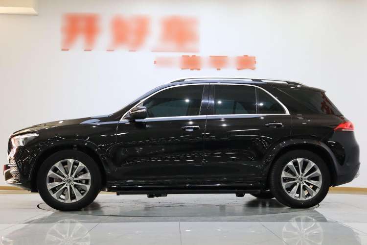 Used Mercedes-Benz GLE 2022 GLE 350 4MATIC Stylish Model
