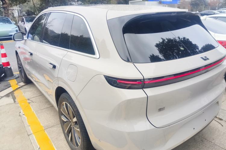 Used Li Auto L6 2025 Max Smart Refresh Edition
