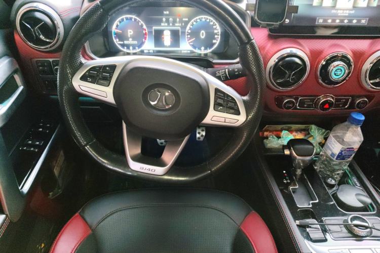 Used BAIC Off-Road BJ40 2019 2.3T Automatic Four-Wheel Drive Shengshi Huazhang Edition China VI Emission Standard
