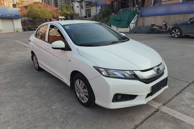 Used Honda City 2017 1.5L manual Comfort version