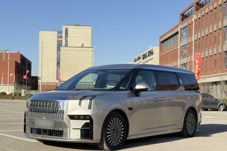 Used Zeekr 009 2022 WE Edition