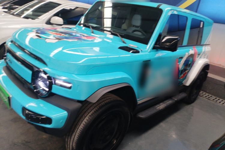 Used  V23 2025 401 Two-Wheel Drive Intelligent Driving Version
