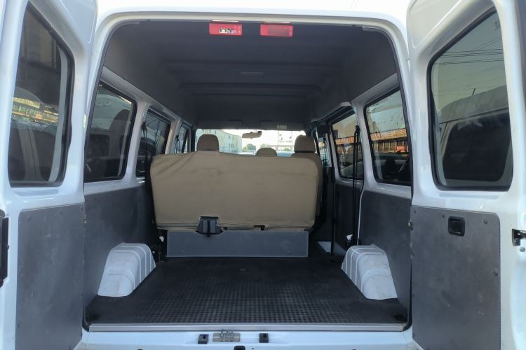 Used JMC Transit 2021 2.8T Space King Standard Version Short Wheelbase Mid-Height Roof 6-Seater Diesel Euro VI JX493
