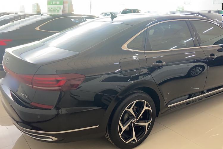 Used Volkswagen Passat 2024 330TSI Starry Elite Edition
