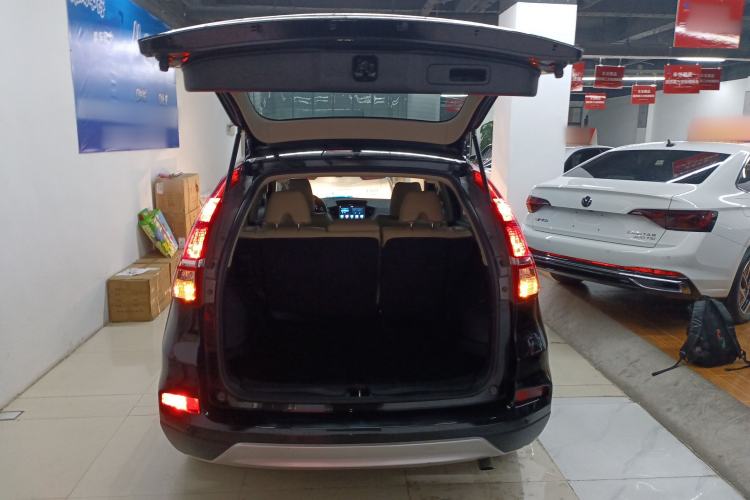 Used Honda CR-V 2016 2.0L Two-Wheel Drive Classic Edition
