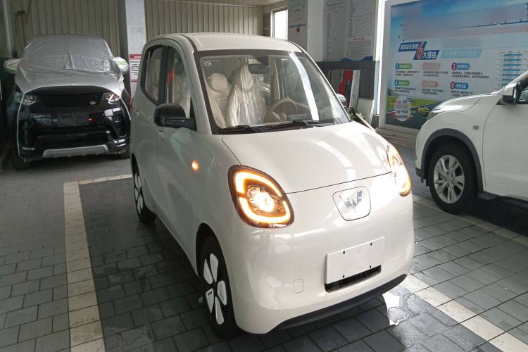 Used Wuling Hongguang MINIEV 2025 Four-Door Version Advanced Edition
