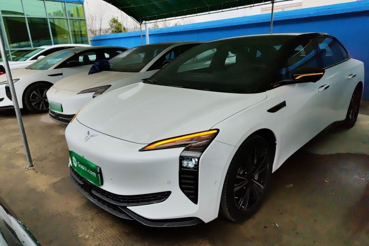 Used Hongqi EH7 2024 690 Pro
