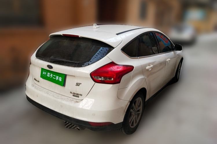 Used Ford Focus 2018 Hatchback Classic EcoBoost 180 Automatic Elite Model
