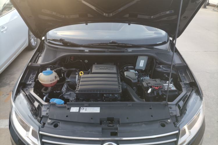 Used Volkswagen Santana 2016 1.4L Manual Fashion Edition
