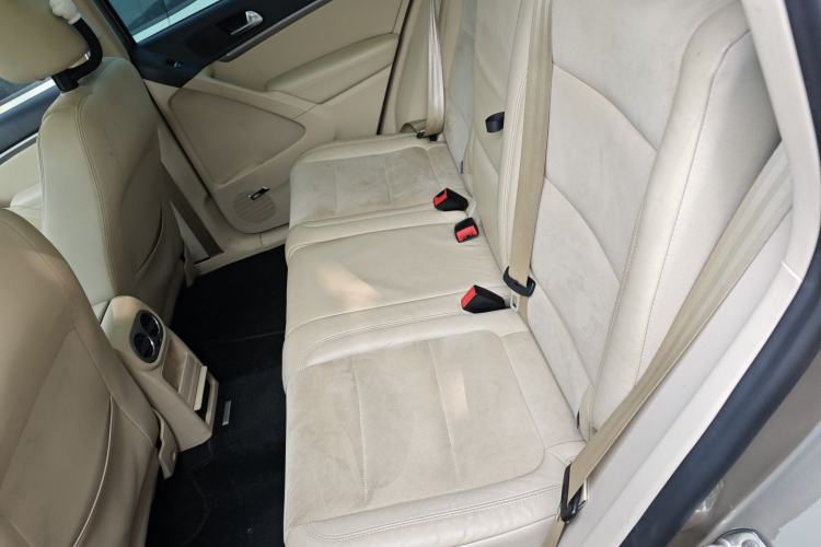 Used Volkswagen Tiguan 2013 2.0 TSI Automatic All-Wheel-Drive Flagship Edition