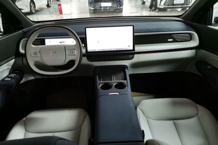 Used XPeng G6 2023 580 Long-Range Pro
