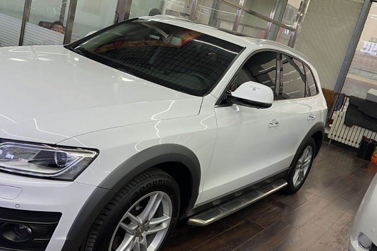 Used Audi Q5 2017 Plus 40 TFSI Technology Model
